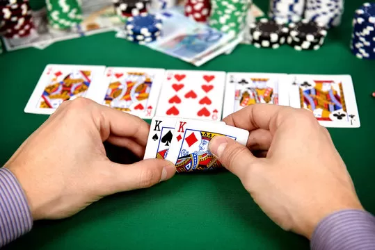 探索威廉希尔真人娱乐官方：线上赌场的璀璨明珠